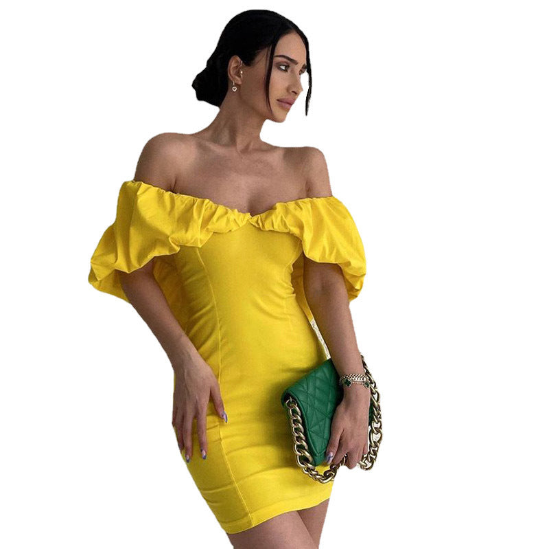 Dame Off-Shoulder Minikjole med voluminøse ærmer Stilla