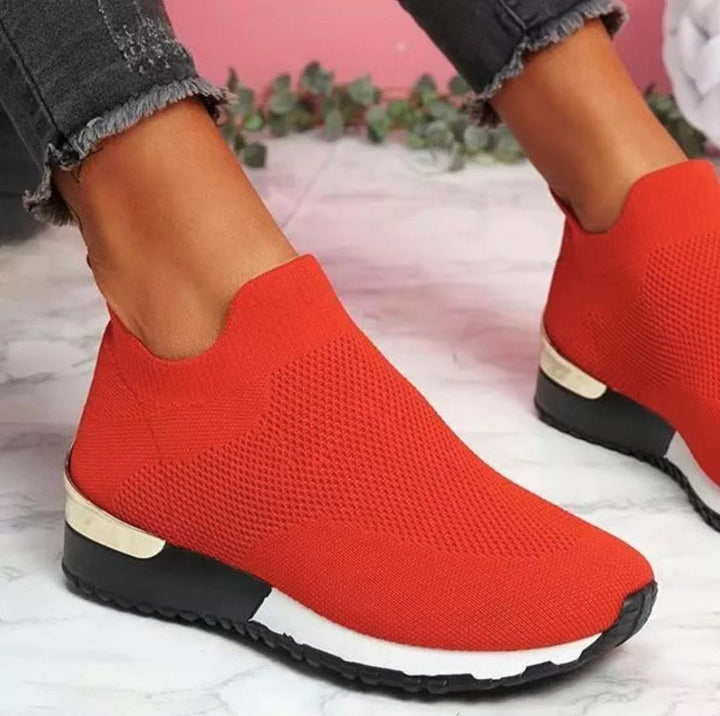 Dame Åndbare Slip-On Sneakers med fleksibel Strikoverdel Stilla