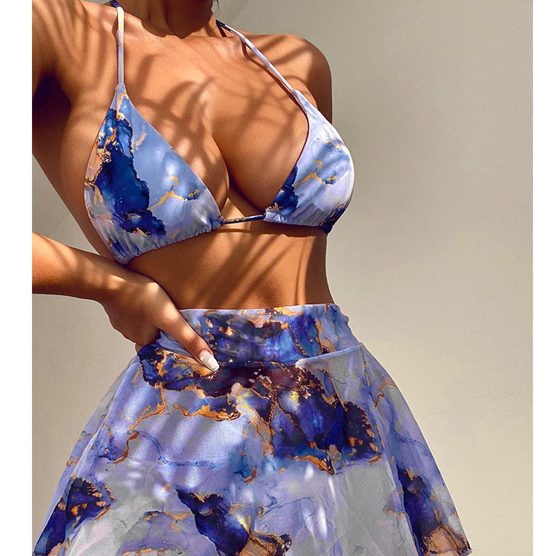 Dame Triangel-Bikini med elegant omslagsskjørt og moderne marmor mønster Stilla