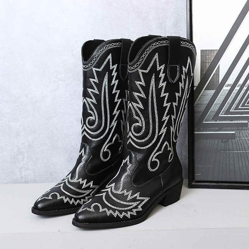 Dame cowboystøvler med fashionable udsmykninger og elegant hæl Stilla