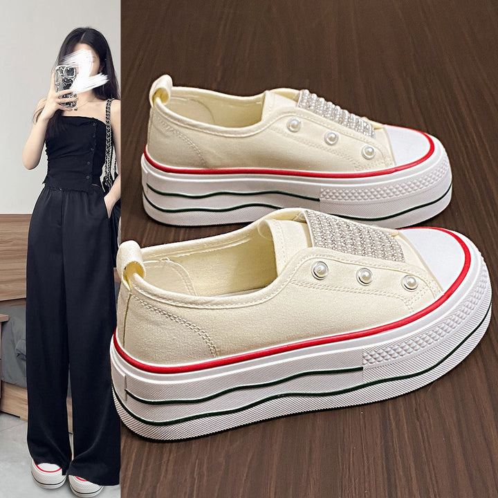 Dame Slip-On Sneakers med glitrende overflade og skridsikker sål Stilla