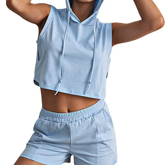 Damer casual sportsoutfit med hættebluse og shorts Stilla