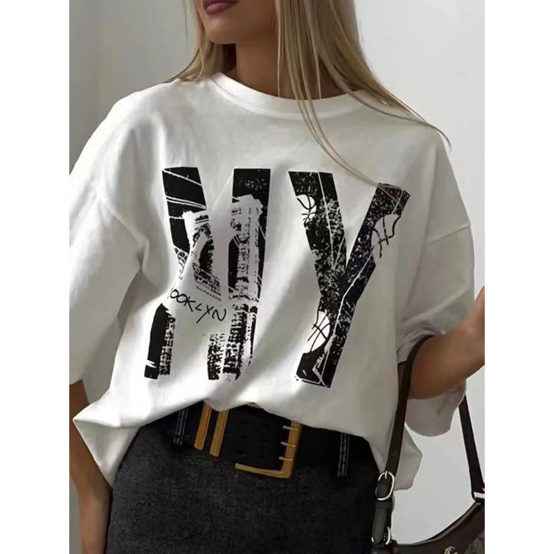 Damer casual T-shirt med trendy Brooklyn-print og oversized snit Stilla