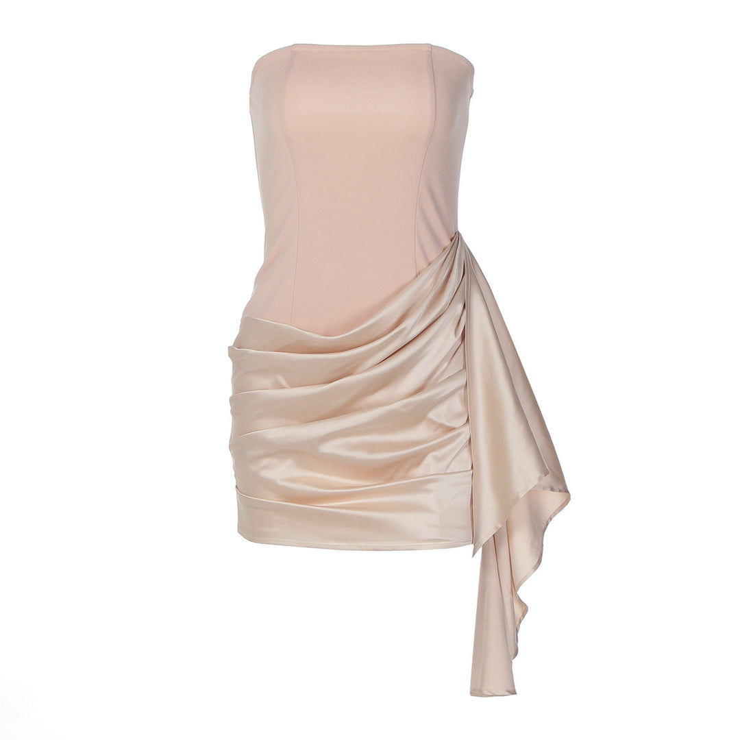 Dame Elegant Minikjole med off-shoulder design og raffinerede draperinger Skovae