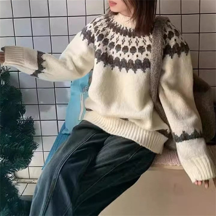 Dame strikket sweater med norsk mønster Stilla