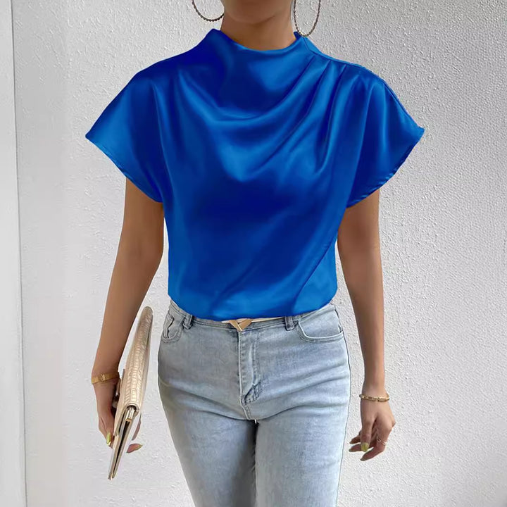 Dame Elegant satin top med innovativ krave og flydende snit Stilla