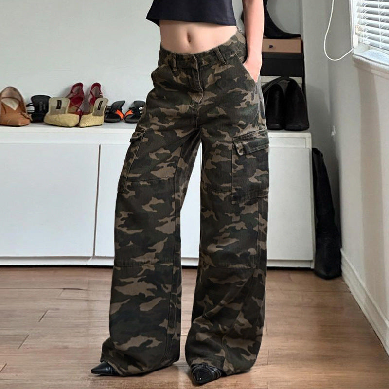 Damen Cargo-Hose im lässigen Camouflage-Stil mit praktischem Schnitt Skovae