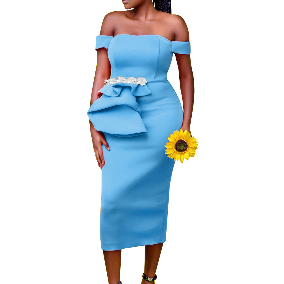 Dame Etuikjole med Off-Shoulder Design og elegant Rüschenapplikation Stilla