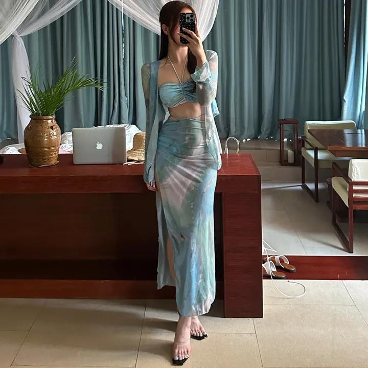 Femme Gennemsigtigt Slips-Front Crop Top og Maxi Nederdel Sæt Stilla