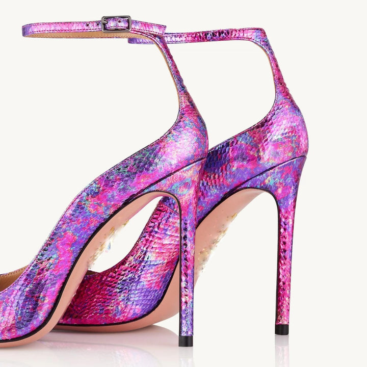Femme spidse tå højhælede ankelrem-pumps med elegante detaljer Stilla