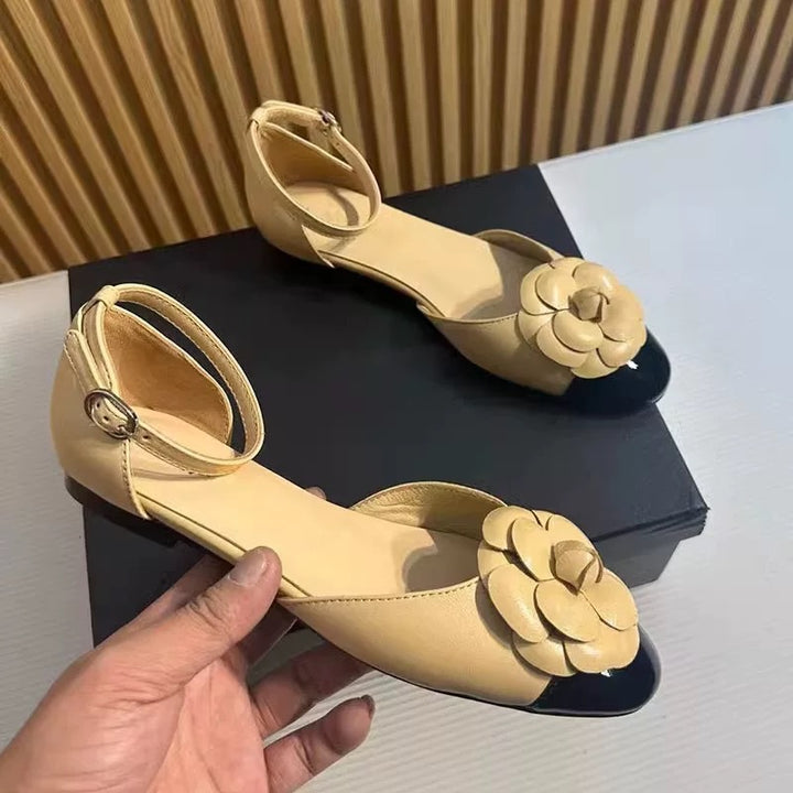 Dame Elegante Halbsandaler med floralt 3D-detalje Stilla