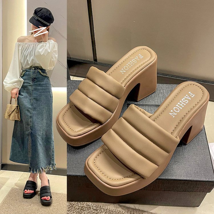 Dame Wedge-sandaler med moderne remføring og komfortabel blokhæl Stilla