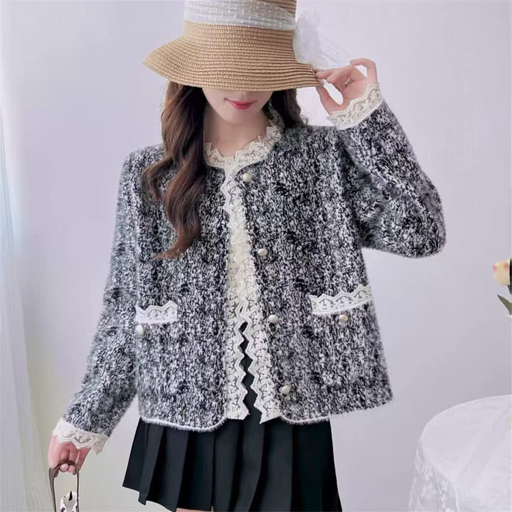Kvinders elegante cardigan med perler og blondekant