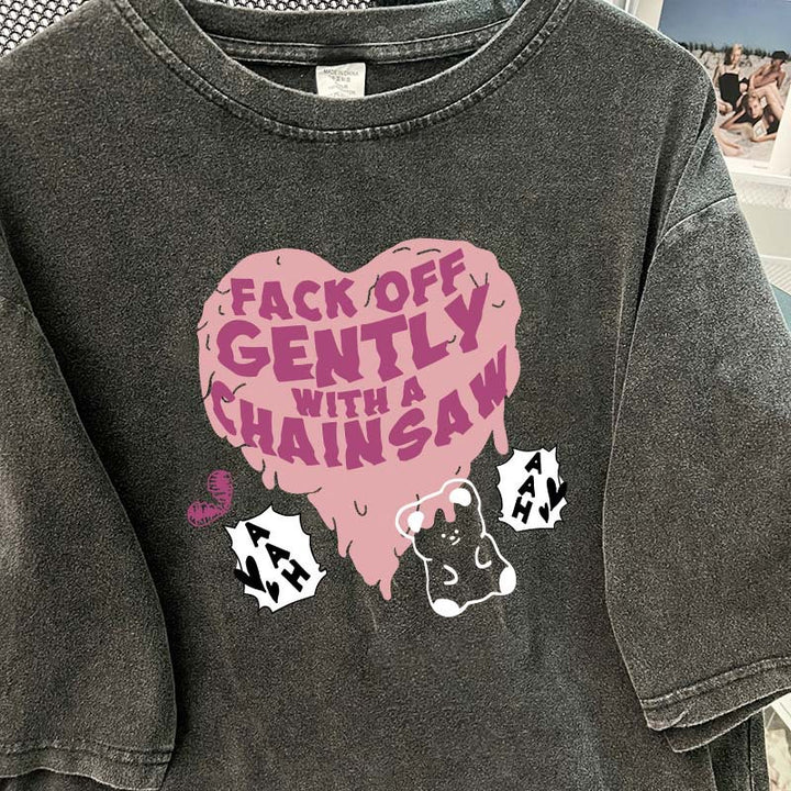 Dame T-shirt med kreativ provokerende tryk og afslappet snit Stilla