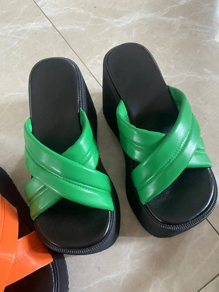 Dame platform-sandaler med justerbar rem Stilla