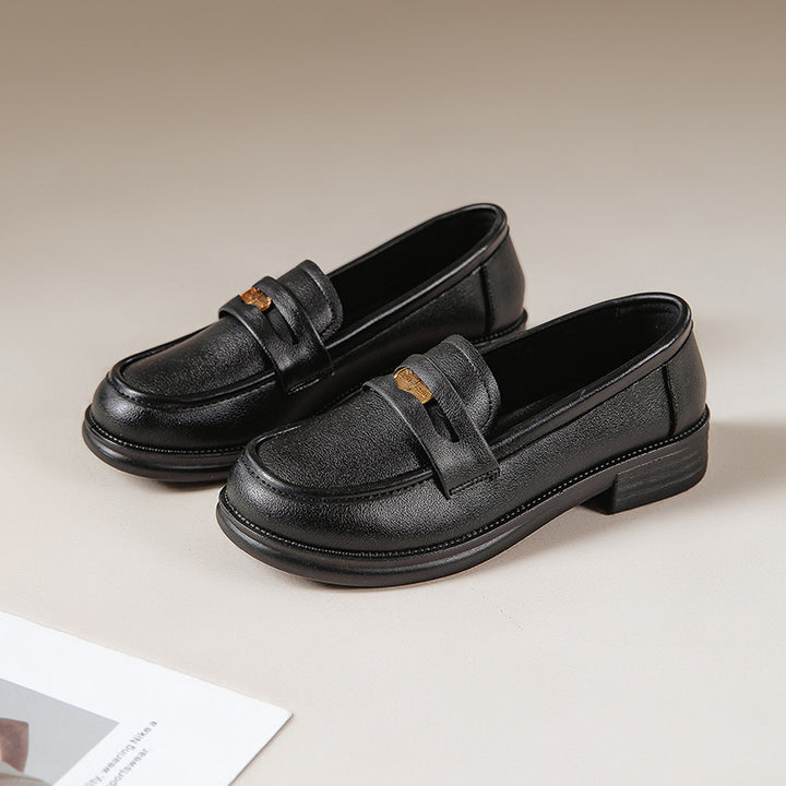 Femme Elegante Læder Slipper med Luksuriøse Detaljer Stilla