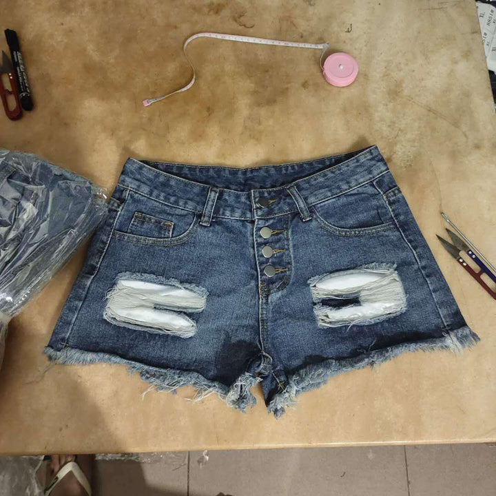 Dame Højtaljede Denim-Shorts med patriotiske detaljer og frynset kant Stilla