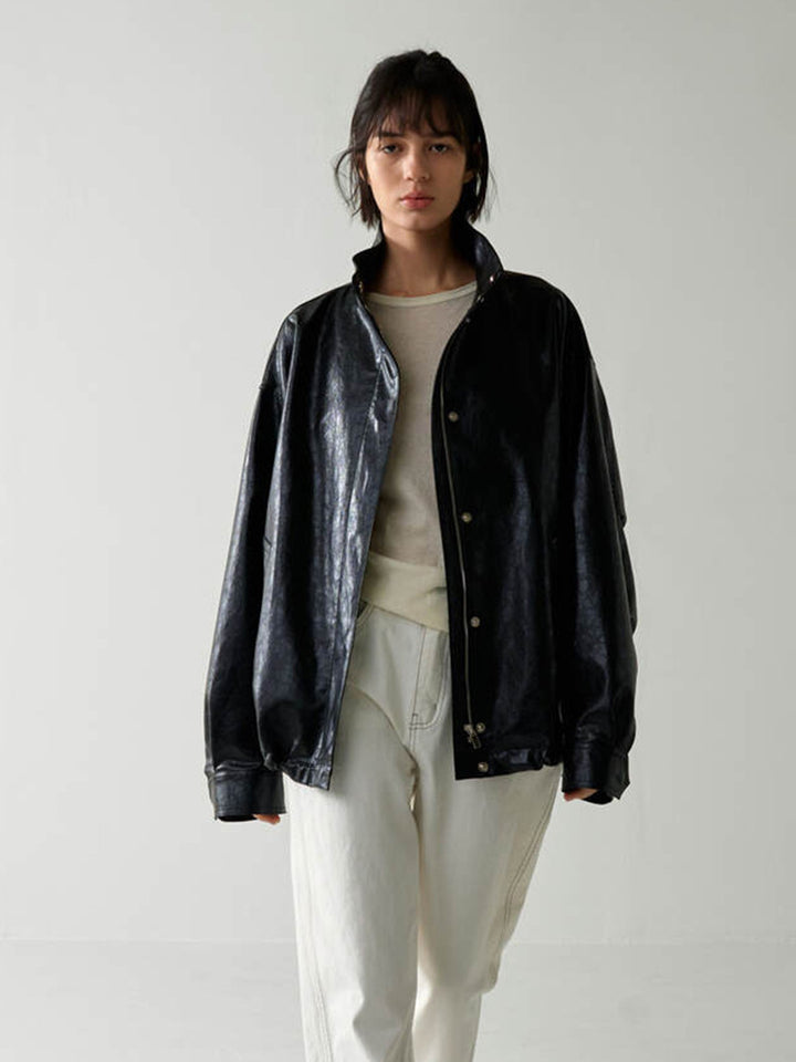 Kvinderne trendy oversized læderjakke med høj krave og trykknaplukning Stilla
