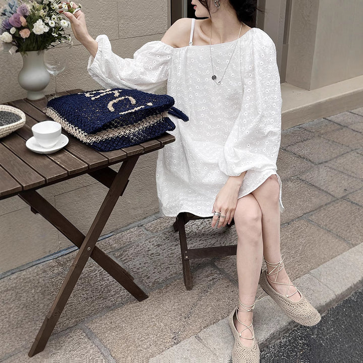 Dame bluse top med elegant ruffles detaljer og åndbart tekstur Stilla