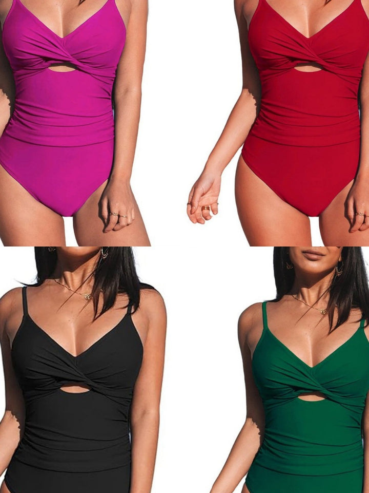 Dame Fashionabel One-Piece Badedragt med trendy Cut-Out og afslappede Flæsedetaljer Stilla