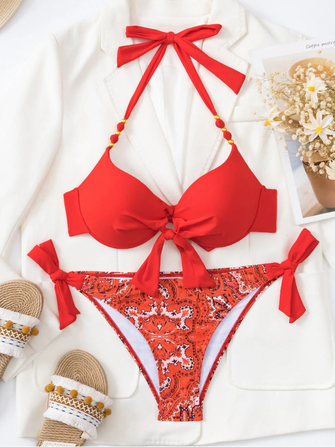 Dame Triangel-Bikini med legende knudedesign og farverig mønsterblanding Stilla