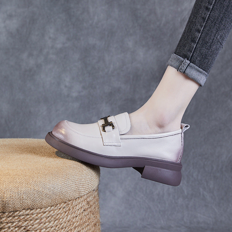 Damer elegante Chunky Loafers med dekorativ metalaccent Stilla