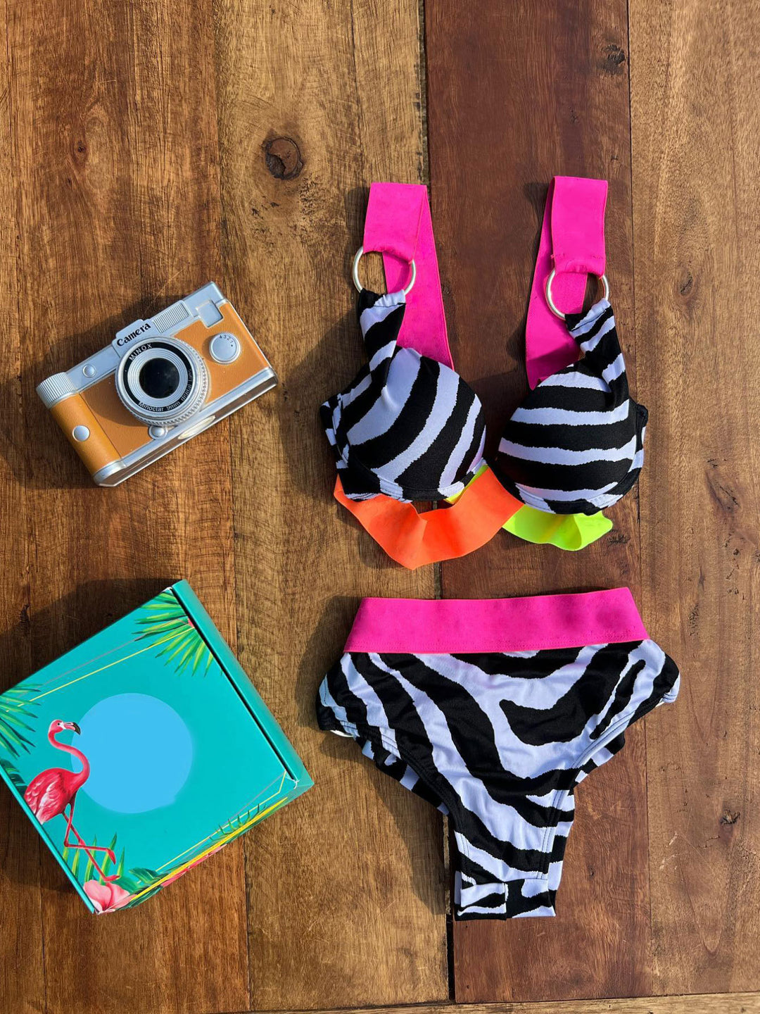 Dame bikini-sæt med moderne snit og raffinerede ringdetaljer Stilla