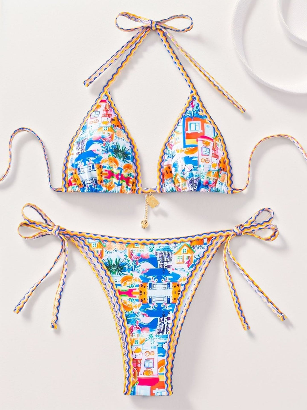 Dame triangel-bikini med justerbare bånd og elegante detaljer Skovae