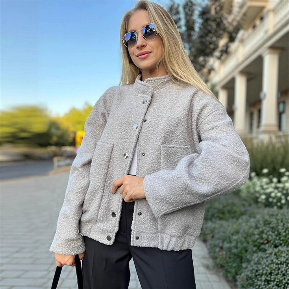 Dame Oversized Fleecejakke med trykknapper og praktiske lommer Stilla
