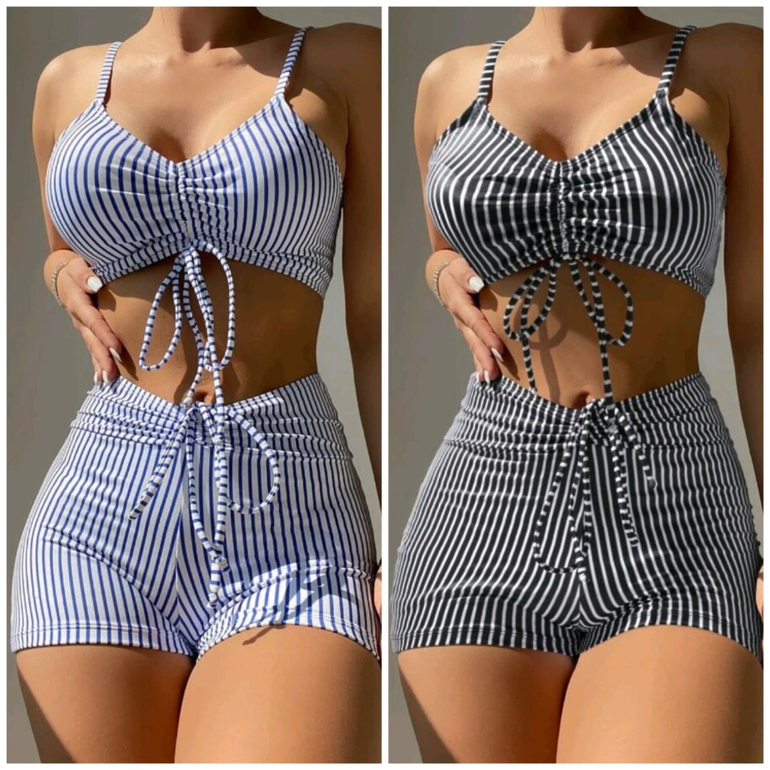 Femme Rynke-Crop-Top og højtaljede shorts sæt Stilla