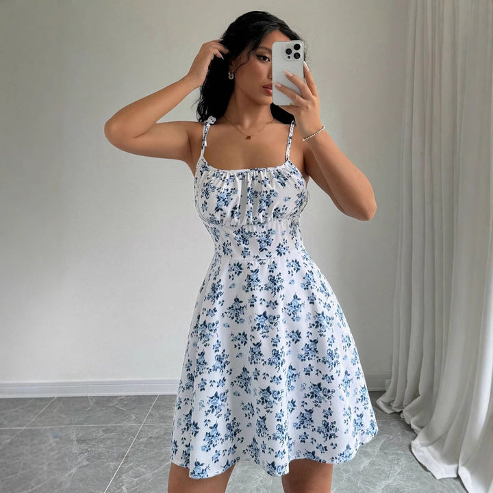 Damer sommer mini kjole med blomster mønstre og brede stropper Stilla