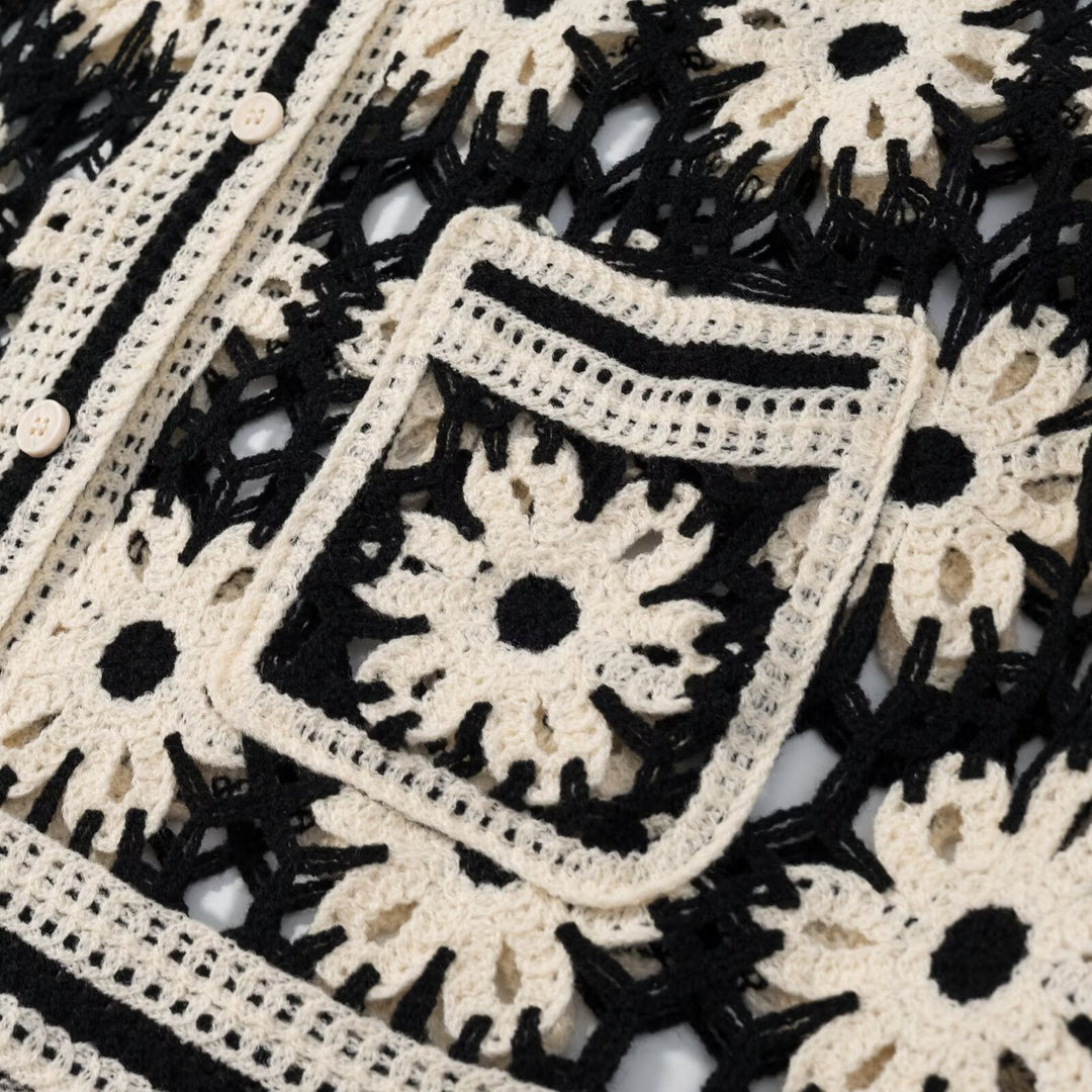 Kvinders stilfulde cardigan med blomsterprint og praktiske lommer Stilla