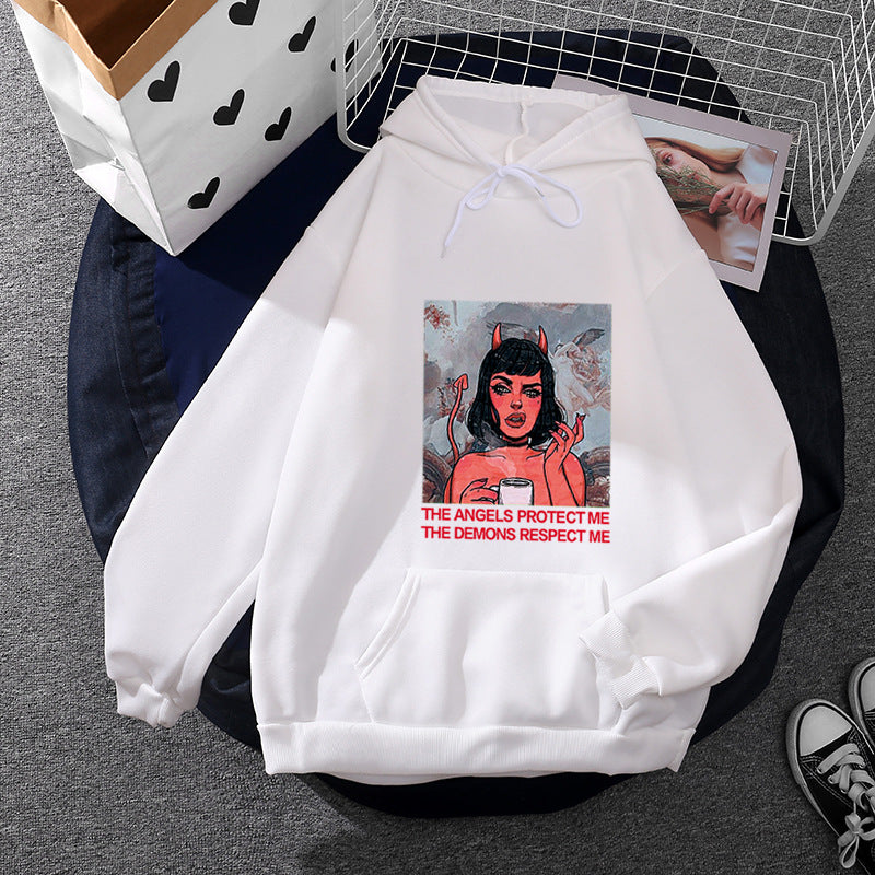 Kvindernes hoodie med kreativt grafisk print Stilla