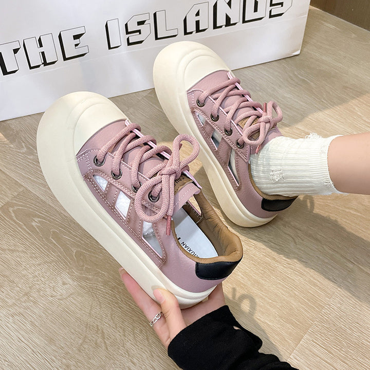 Dame Snøre-Sneakers med modige udskæringer og behagelig sål Stilla