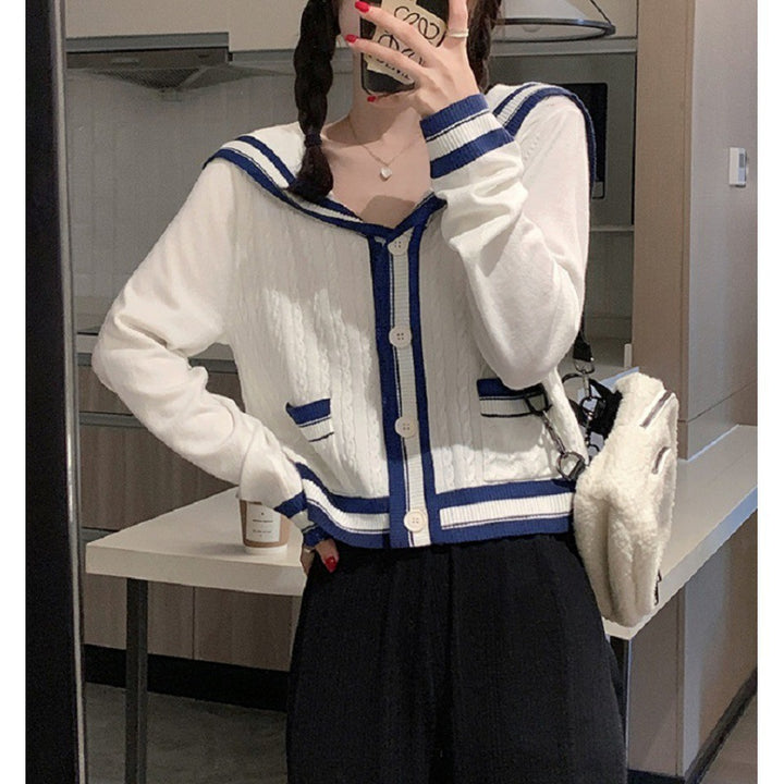 Damer casual cardigan med maritim hættekrave og knapdetaljer Stilla