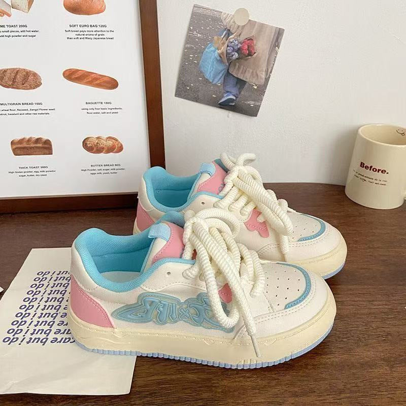 Dame Sneakers med modisk snørebånd og komfortabel dæmpning Stilla
