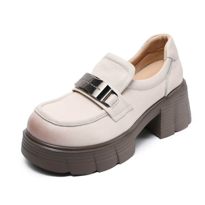Dame Chunky Platform Slipper med dekorativ spænde Stilla