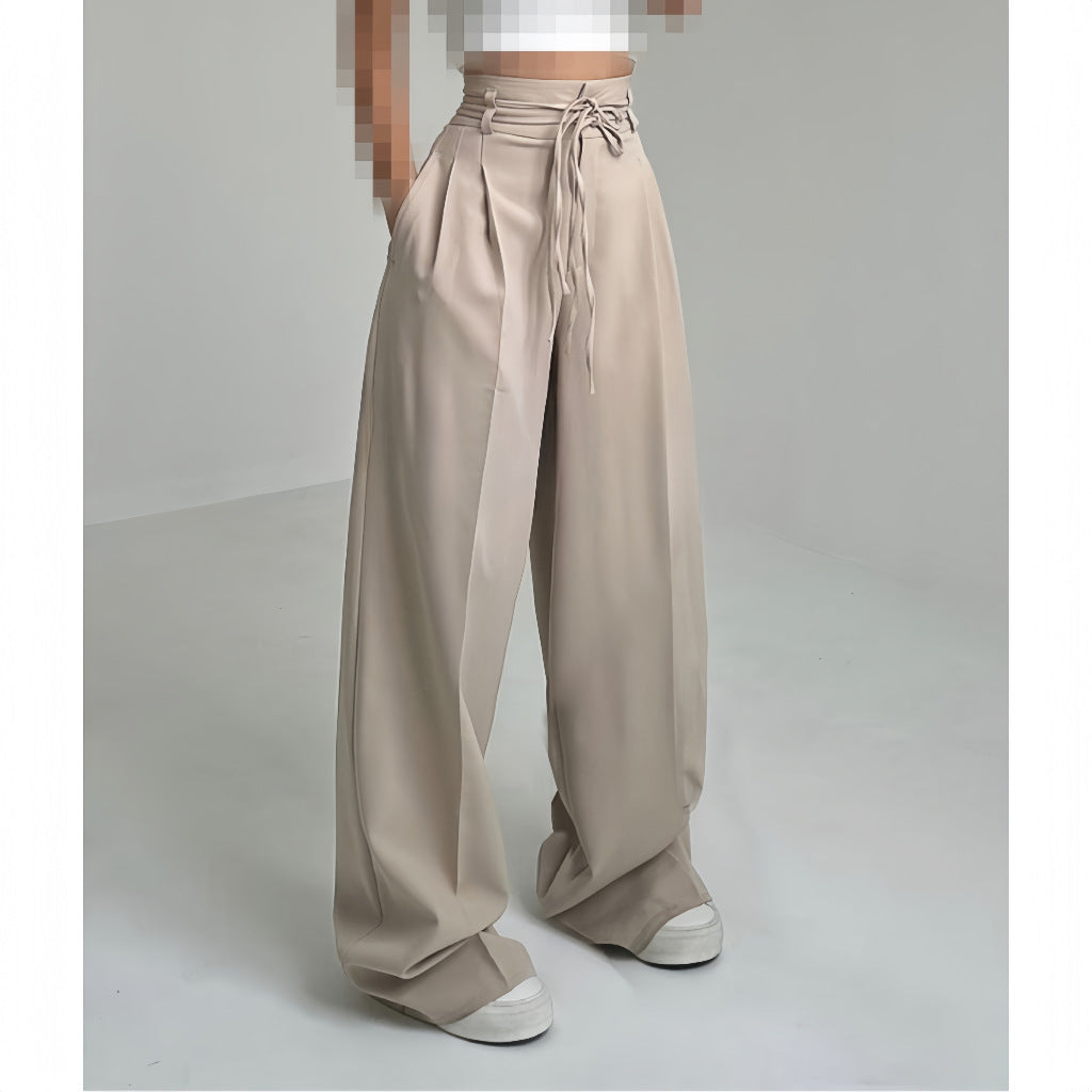 Dame bredde og elegant bukser med fleksibel talje og sidelæggede folder Stilla