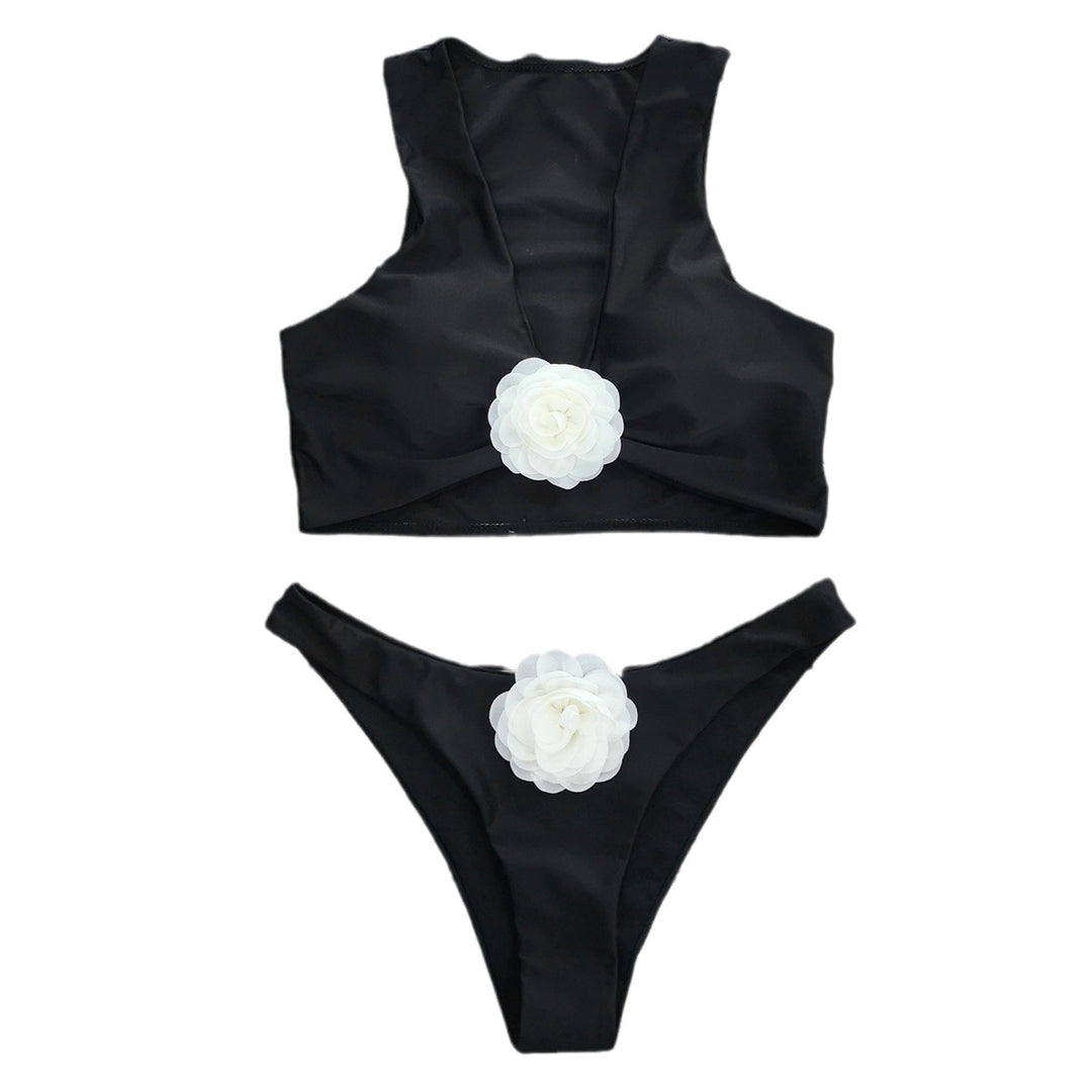 Dame bikini-sæt med floral accent og sportligt design Stilla