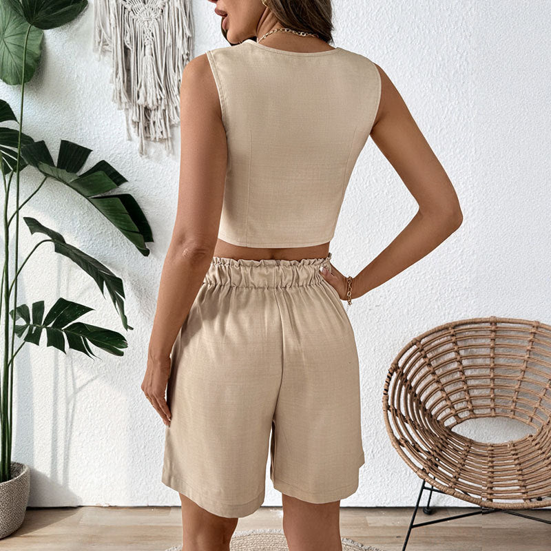 Femme Elegante To-delt Bluse- og Shorts-sæt Stilla