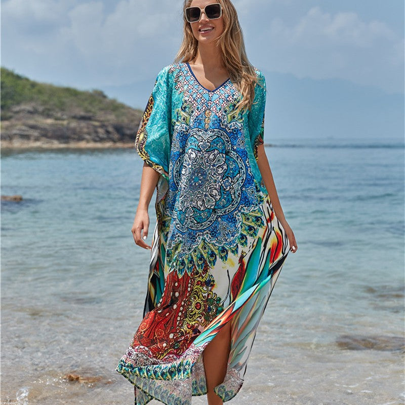 Dame luftig strandkaftan med kunstnerisk mandalamønster og brede ærmer Stilla