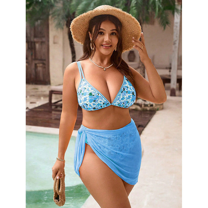 Dame triangel-bikini med legende blomstermønster og elegant omslagsskørt Skovae