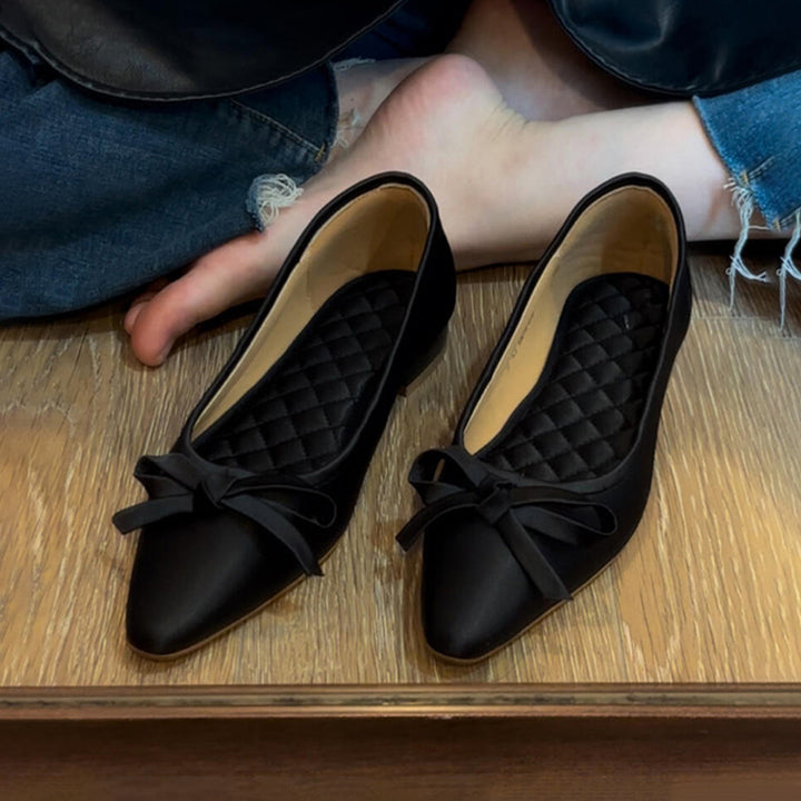 Dame Elegant Spidse Ballerina Flats med Sløjfeaccent Stilla