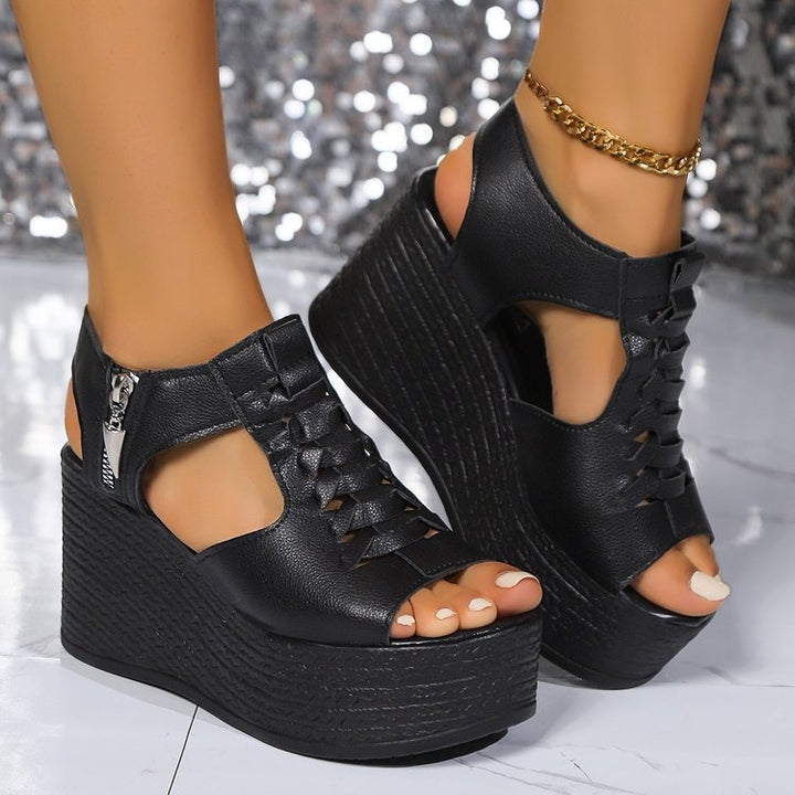 Dame Wedge-sandaler med moderne cut-out-design og eksklusiv snørelukning Stilla