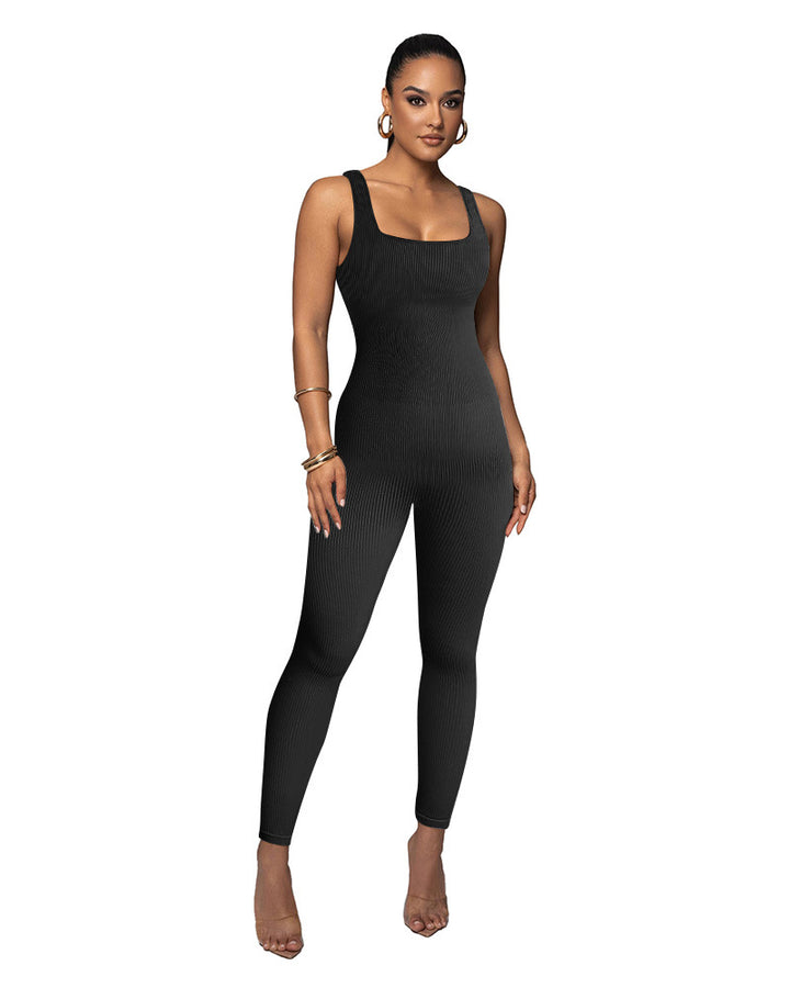 Dame figurtilpasset jumpsuit med ribstruktur Stilla