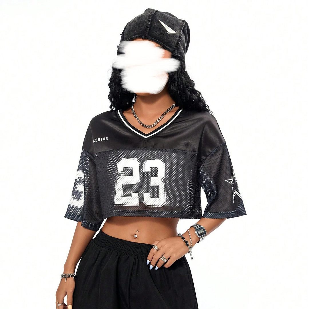 Dame sporty crop top lavet af åndbart mesh-materiale med nummer CD-Skovae