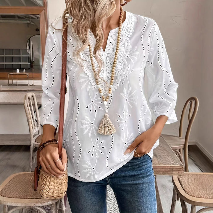 Damebluse med florale broderier Stilla