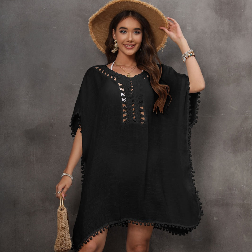 Femme Elegante Pom-Pom Trim Kaftan Cover-Up Stilla