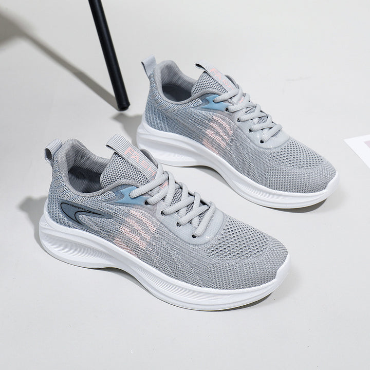 Dame Sporty Sneakers lavet af åndbart materiale med støddæmpende sål Stilla