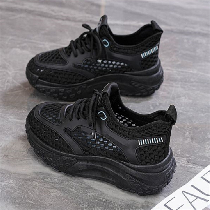 Dame sneakers med åndbart netoverflade og stabil sål Stilla